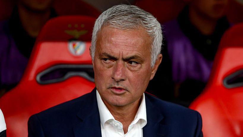 MOURINHO Pict