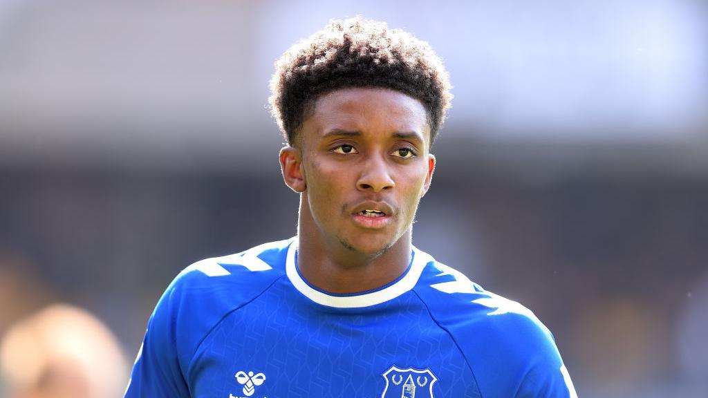 LEST 07