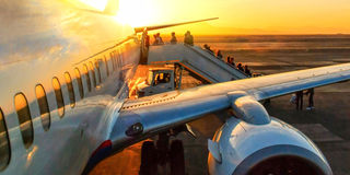 AIRPLANE-SUNSET