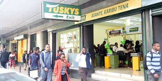 tuskys (2)