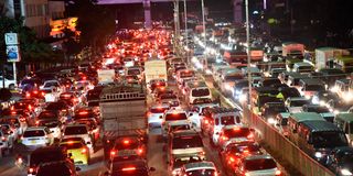 DNTRAFFICJAM2204D