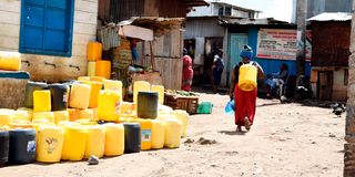 DNNAIROBIWATER2508B