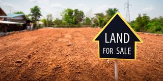 DN2Property110822LandIn