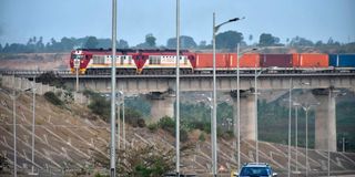 DNCOASTCARGO1302B