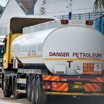 Fuel tanker