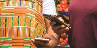 fotosearchmobilemoney