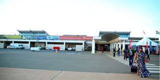 DNCargoFlight0901_1