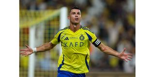 RONA 10