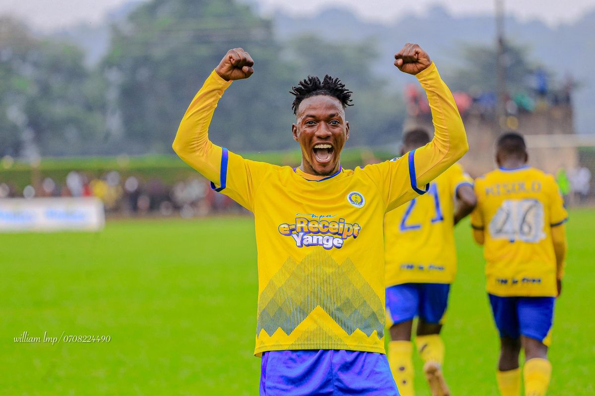Straika wa mabao Uganda awindwa Azam FC